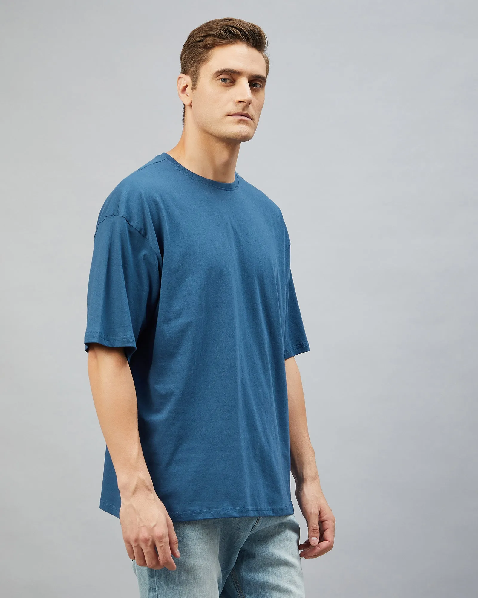 Chimpaaanzee Men Cotton Prussian Blue Solid Oversize Fit T-shirt