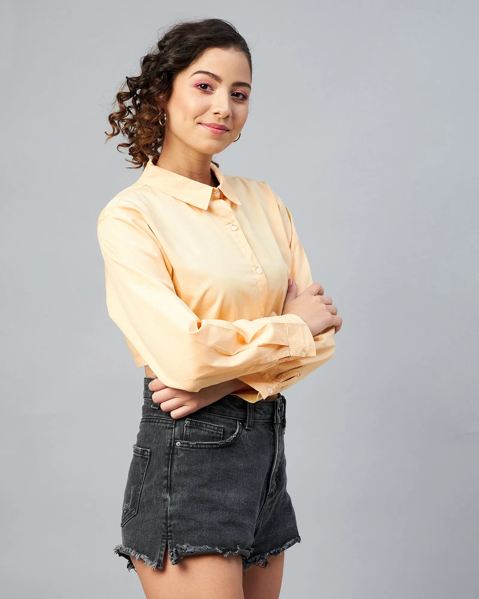 Chimpaaanzee Women Coton Yellow Solid Fully Cropped Shirt