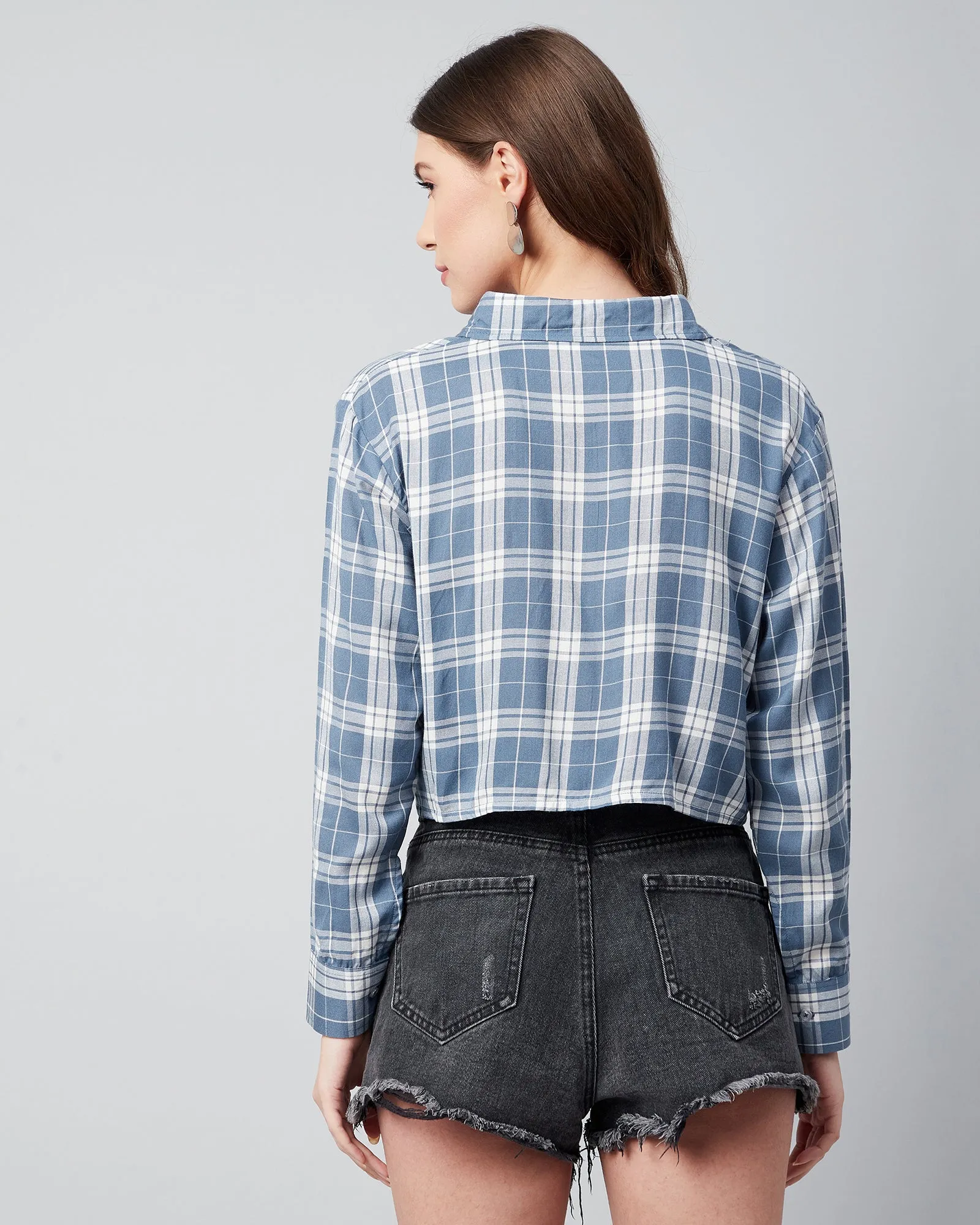 Chimpaaanzee Women Viscose Blue and White Drop Shoulder Crop Shirt