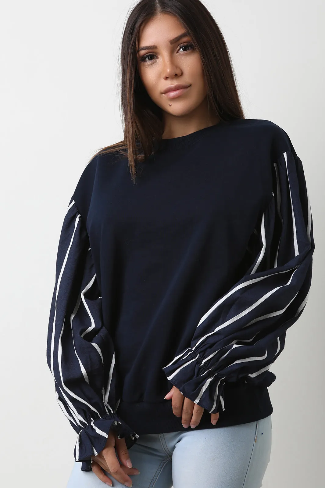 Contrast Striped Puff Sleeves Sweatshirt