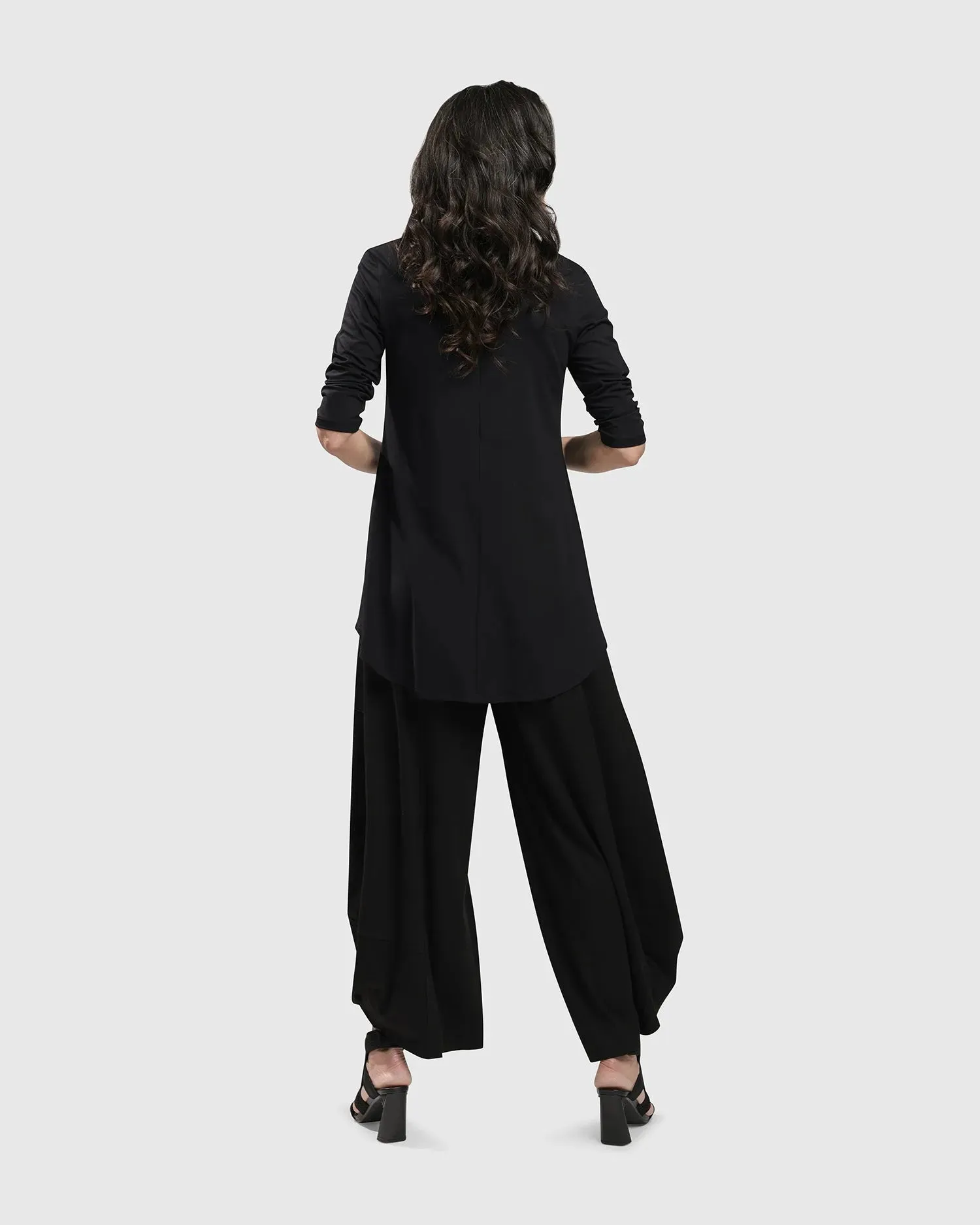 Essential V-neck Tunic Top