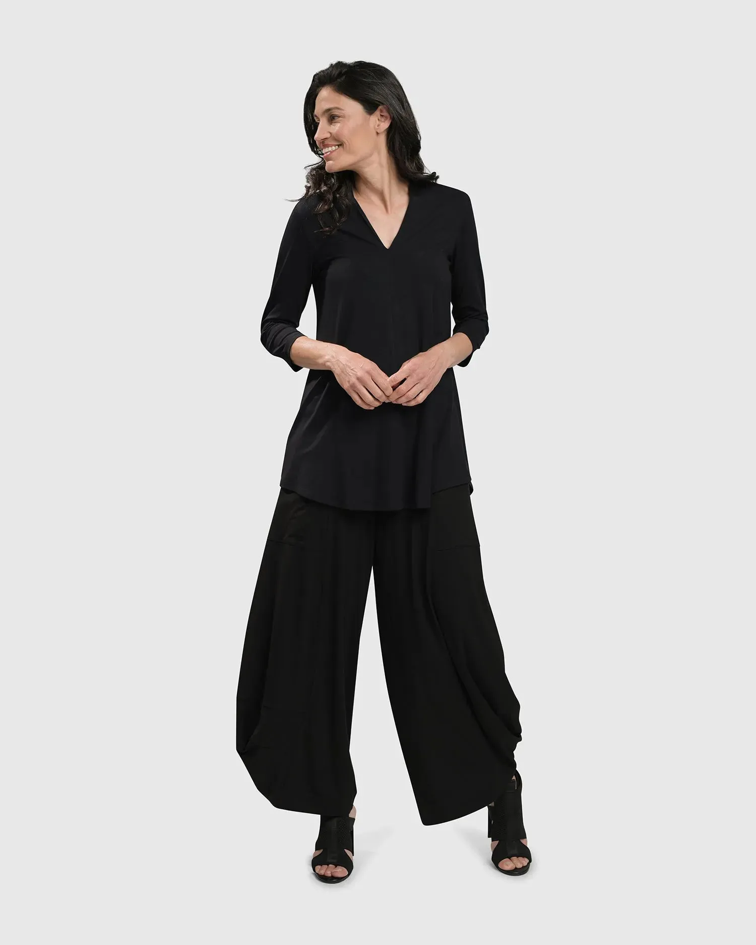 Essential V-neck Tunic Top