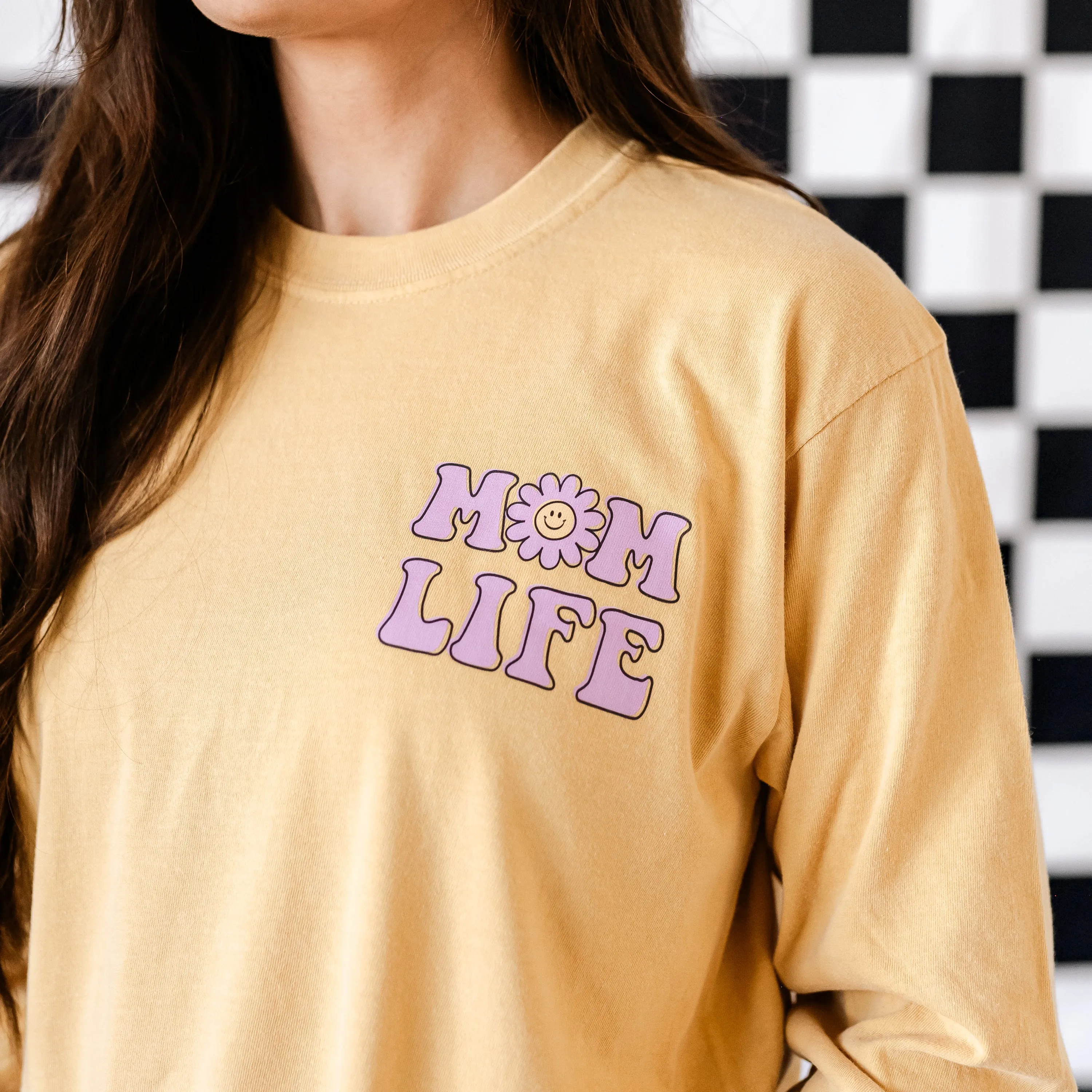 THE RETRO EDIT - Mom Life Smiley Flower Pocket on Front w/ House Full Hands Full Heart Full on Back - LONG SLEEVE COMFORT COLORS TEE