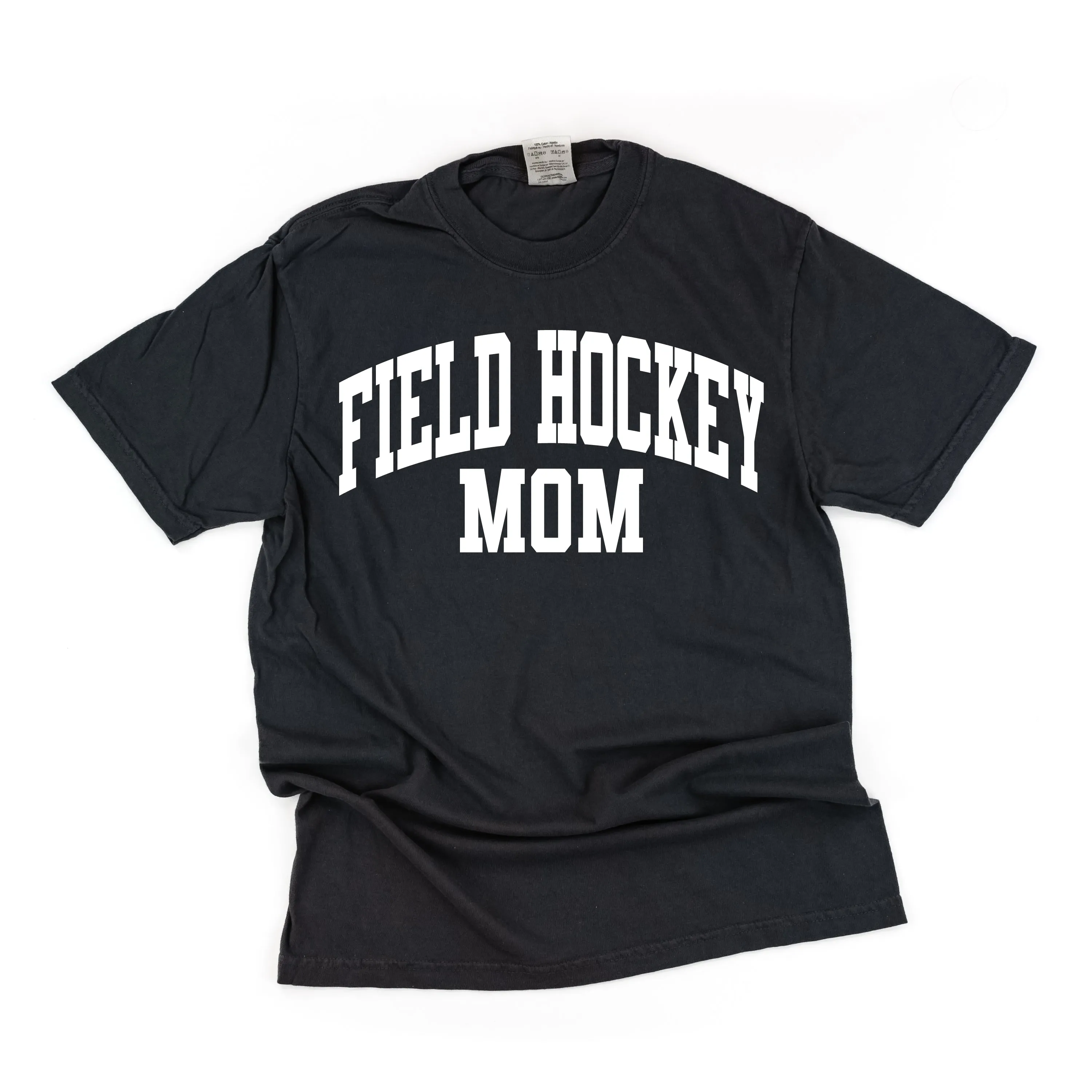 Varsity Style - FIELD HOCKEY MOM - SHORT SLEEVE COMFORT COLORS TEE